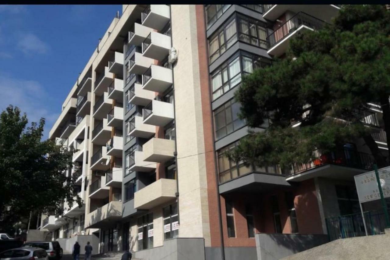 Sunny Apartment Ortachala Tbilisi Exterior photo