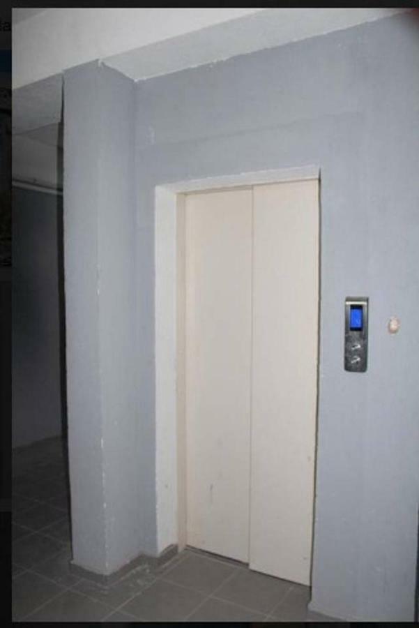 Sunny Apartment Ortachala Tbilisi Exterior photo